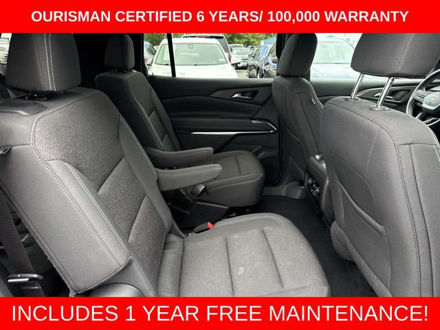 Used 2025 Chevrolet Traverse LT FWD image 11