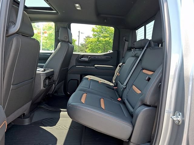 New 2026 GMC Sierra 1500 AT4 w/ AT4 Premium Package AWD/4WD image 6