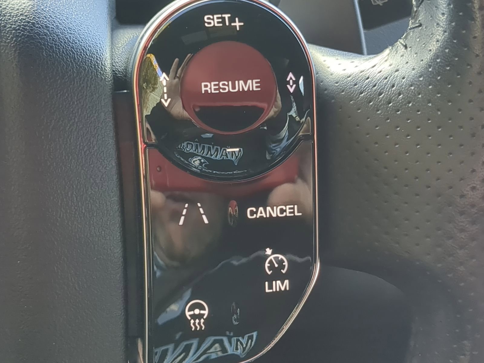 Used 2018 Land Rover Range Rover Sport Supercharged image 14