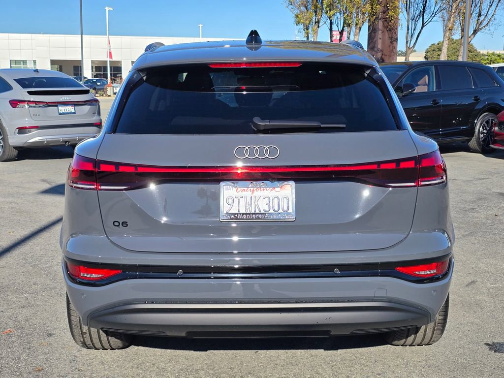Used 2025 Audi Q6 e-tron Premium Plus w/ Premium Plus image 36