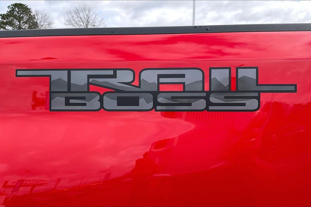 New 2026 Chevrolet Silverado 2500 LT w/ Trail Boss Package image 9