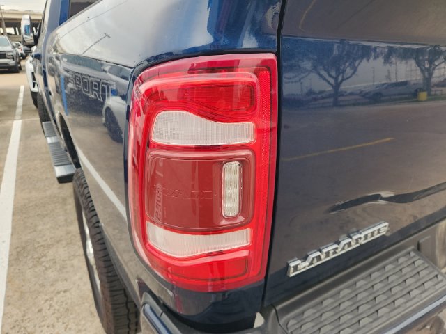 Used 2024 RAM 2500 Laramie w/ Sport Appearance Package AWD/4WD image 6