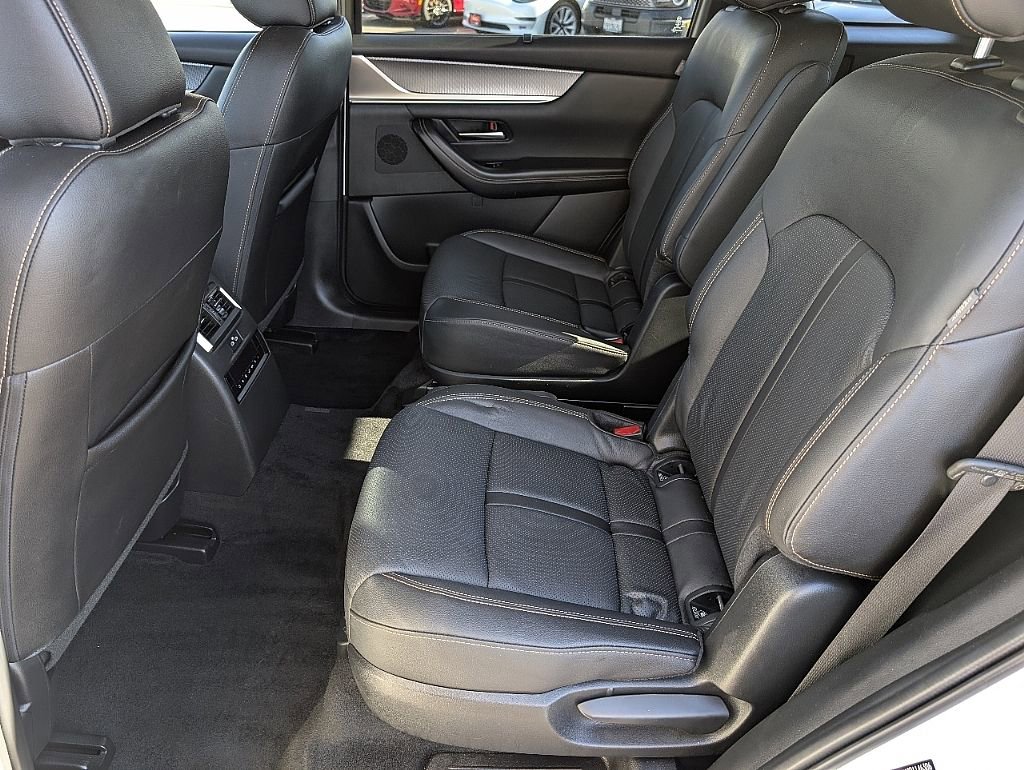 Certified 2024 MAZDA CX-90 Plug-In Hybrid w/ Premium Pkg image 22