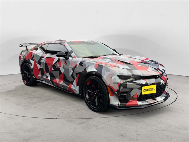 Used 2018 Chevrolet Camaro SS image 7