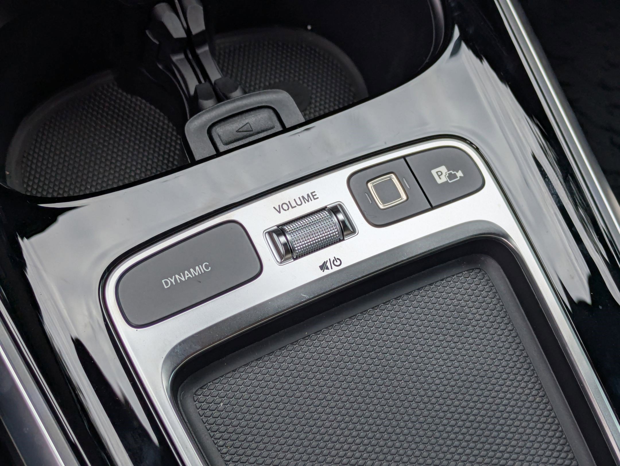 New 2025 Mercedes-Benz GLB 250 image 26