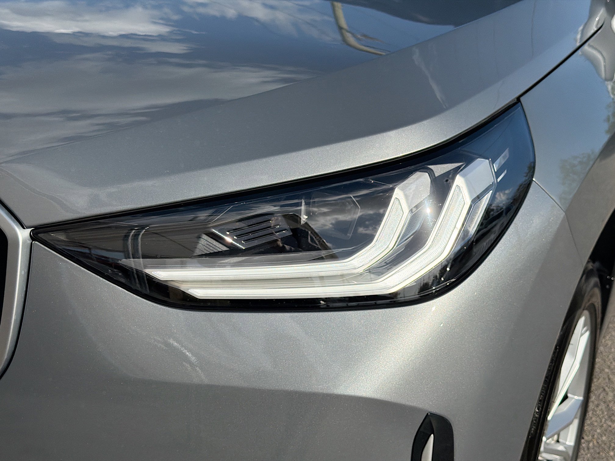 Used 2025 BMW X3 xDrive30i w/ Premium Package image 9