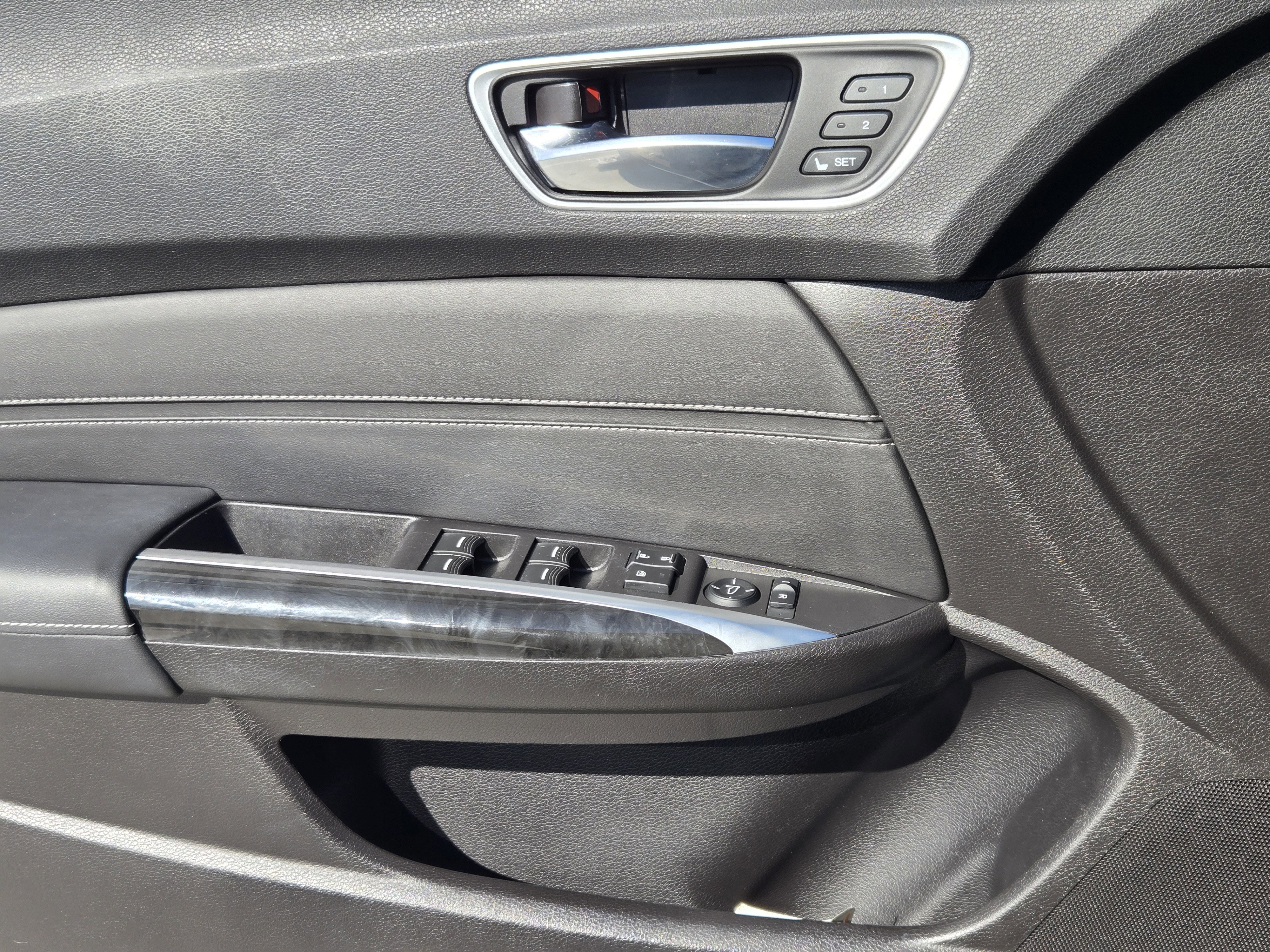 Certified 2018 Acura TLX V6 w/ Technology Package image 21