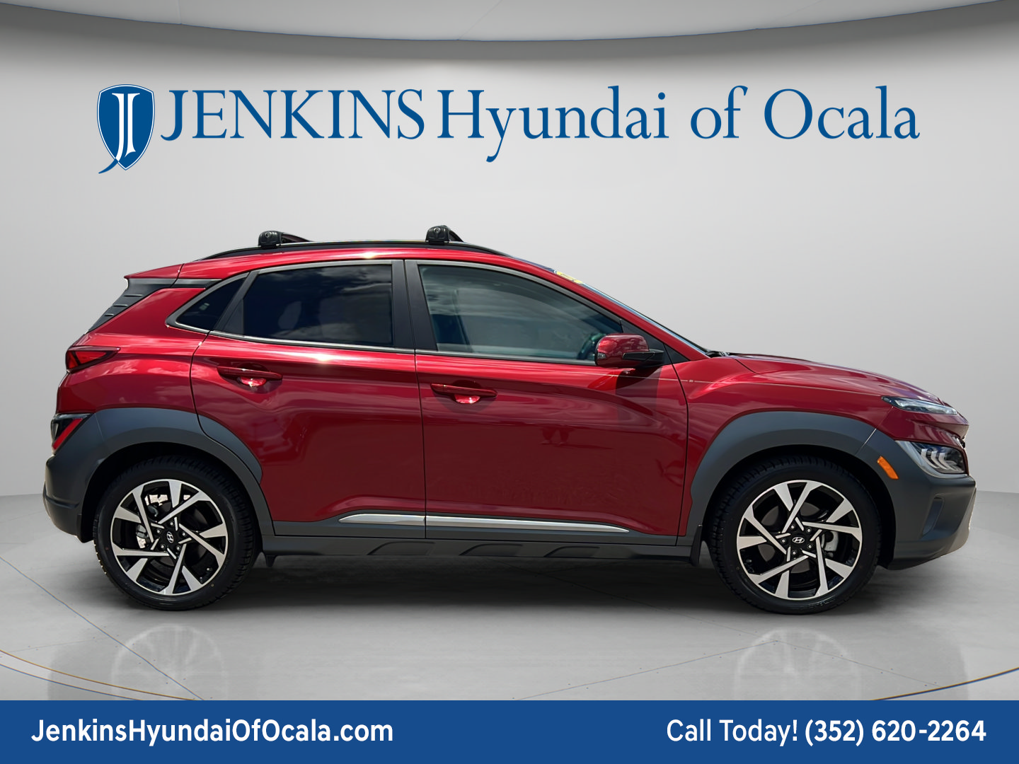 Certified 2023 Hyundai Kona Limited FWD image 2