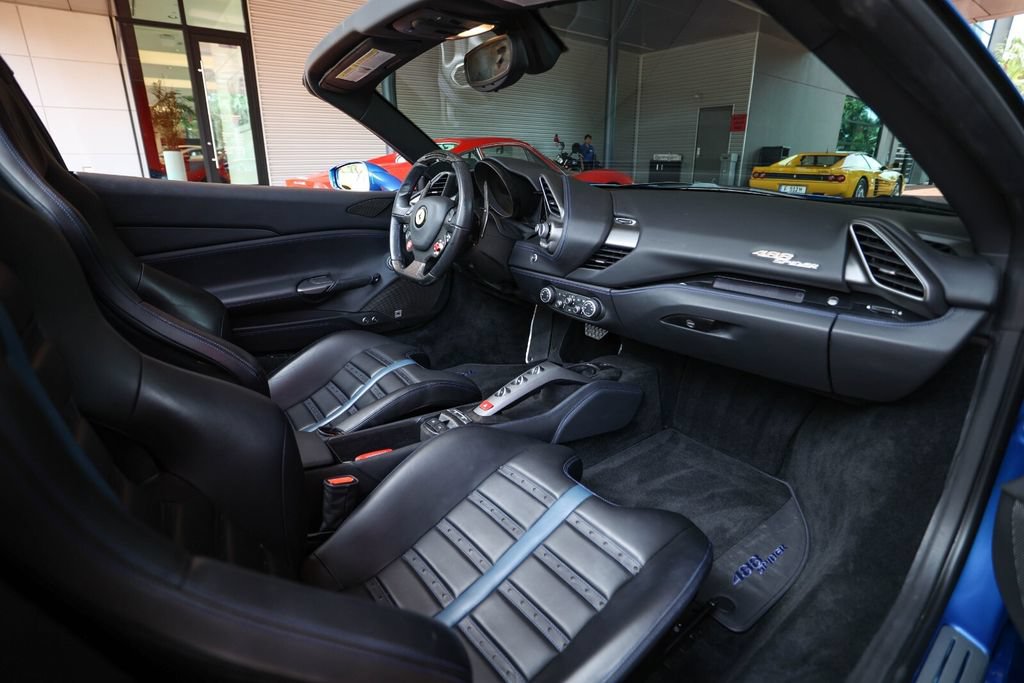 Certified 2018 Ferrari 488 Spider RWD image 45