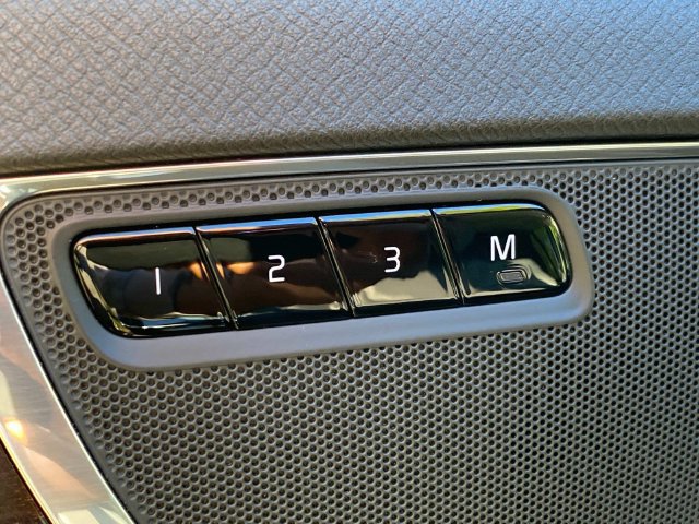 Used 2019 Volvo XC90 T6 Momentum w/ Protection Package Premier AWD/4WD image 15