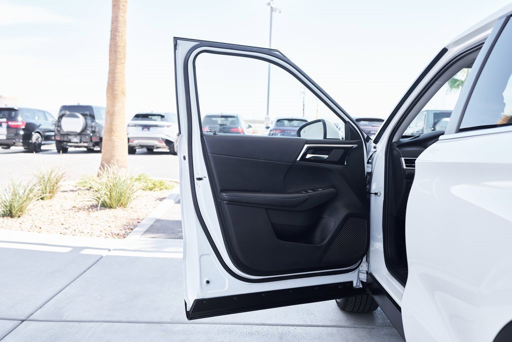 Used 2024 Mitsubishi Outlander SE image 17