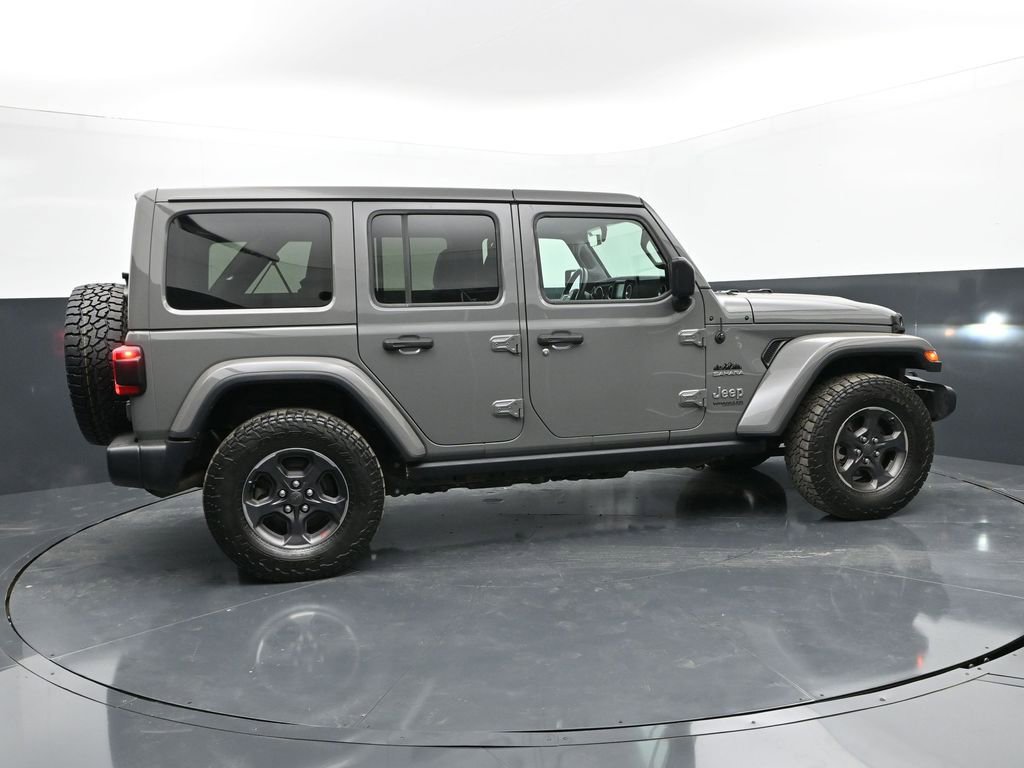 Used 2022 Jeep Wrangler Unlimited Sahara w/ Cold Weather Group image 5