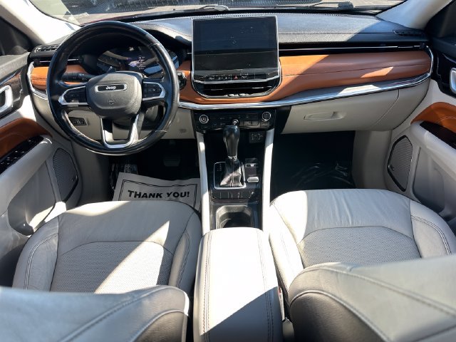 Used 2022 Jeep Compass Limited w/ Sun and Sound Group AWD/4WD image 17