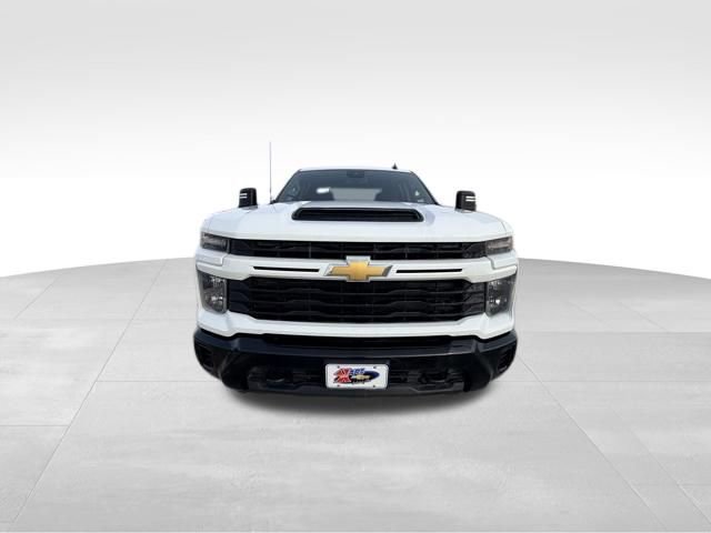 Used 2025 Chevrolet Silverado 2500 Custom w/ Custom Convenience Package image 3