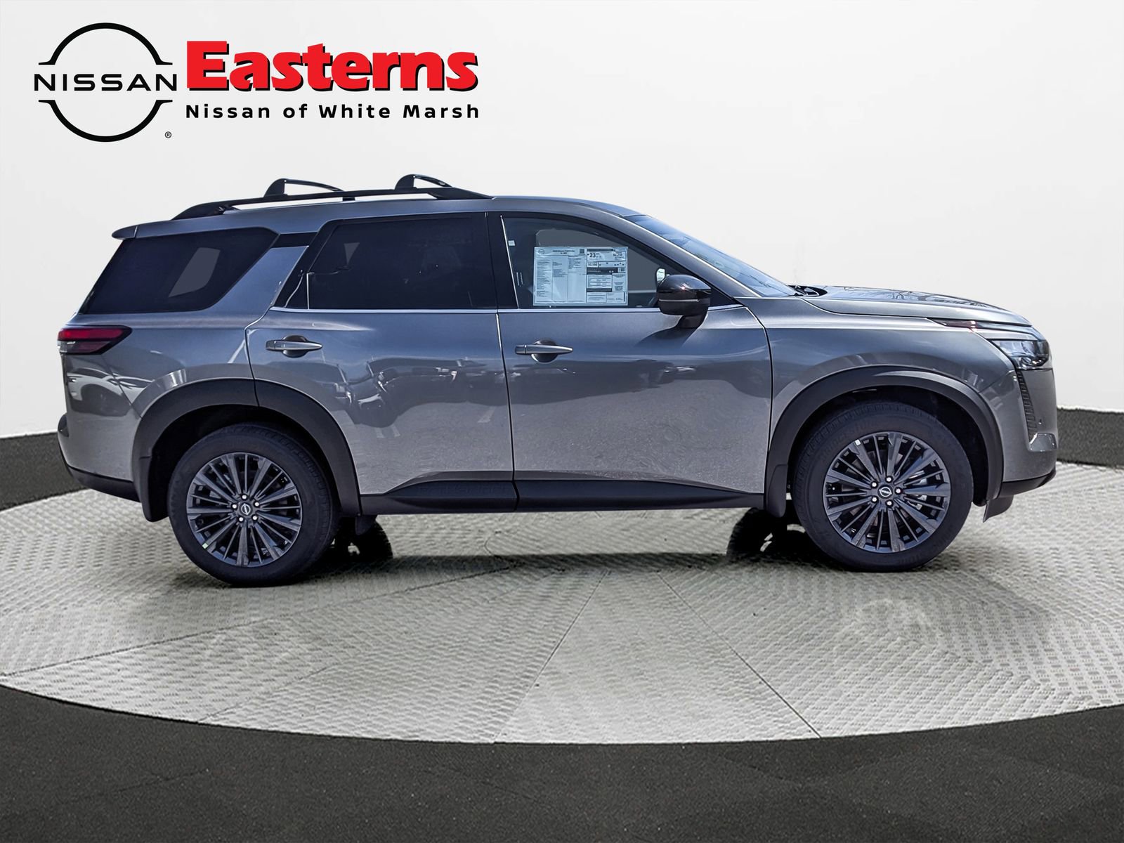 New 2026 Nissan Pathfinder SL w/ SL Premium Package AWD/4WD image 5