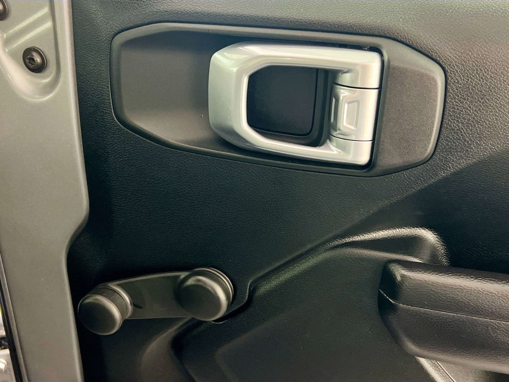 Used 2021 Jeep Wrangler Unlimited Sport image 32