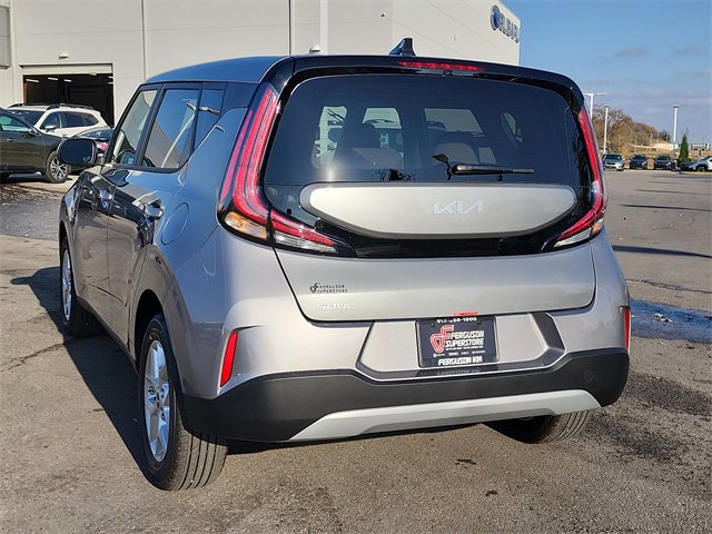 New 2025 Kia Soul LX w/ LX Technology Package image 4