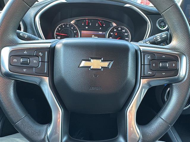 Used 2025 Chevrolet Blazer LT image 13