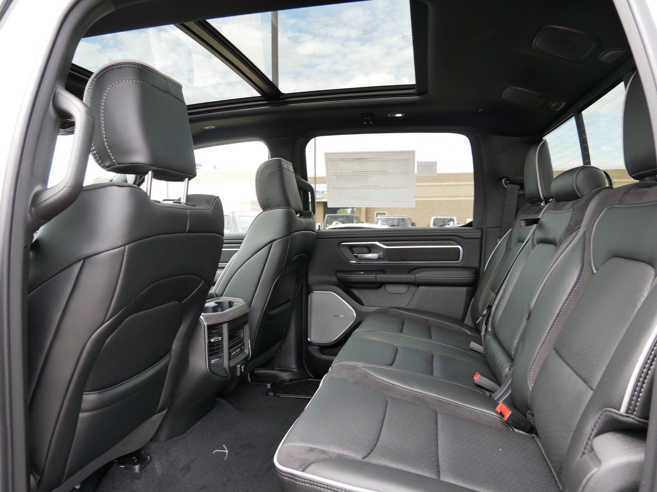 New 2026 RAM 1500 Laramie w/ Night Edition AWD/4WD image 8