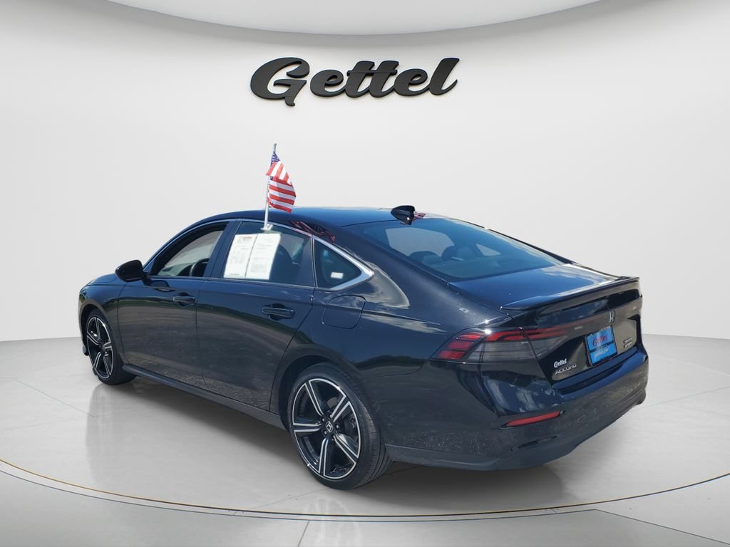 Used 2025 Honda Accord Sport image 7