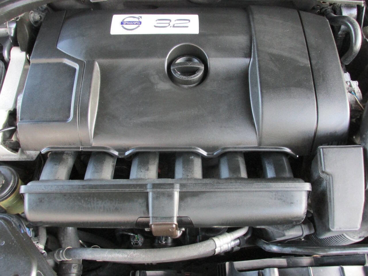Used 2010 Volvo S80 3.2 image 29