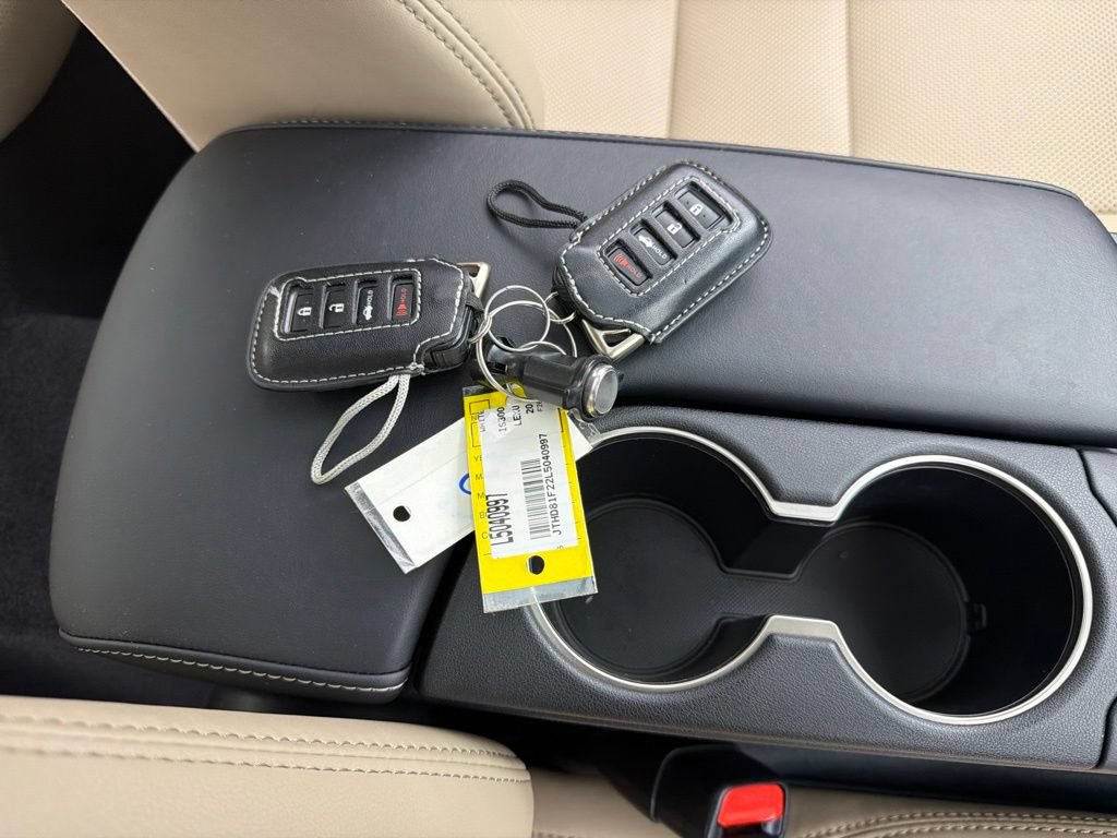 Used 2020 Lexus IS 300 AWD w/ Navigation Package image 33