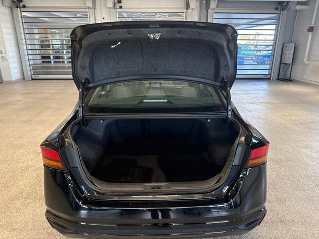Used 2023 Nissan Altima 2.5 S FWD image 7