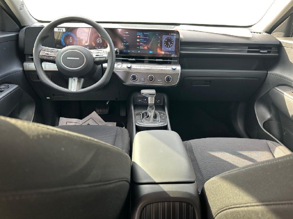 New 2027 Hyundai Kona SE FWD image 21