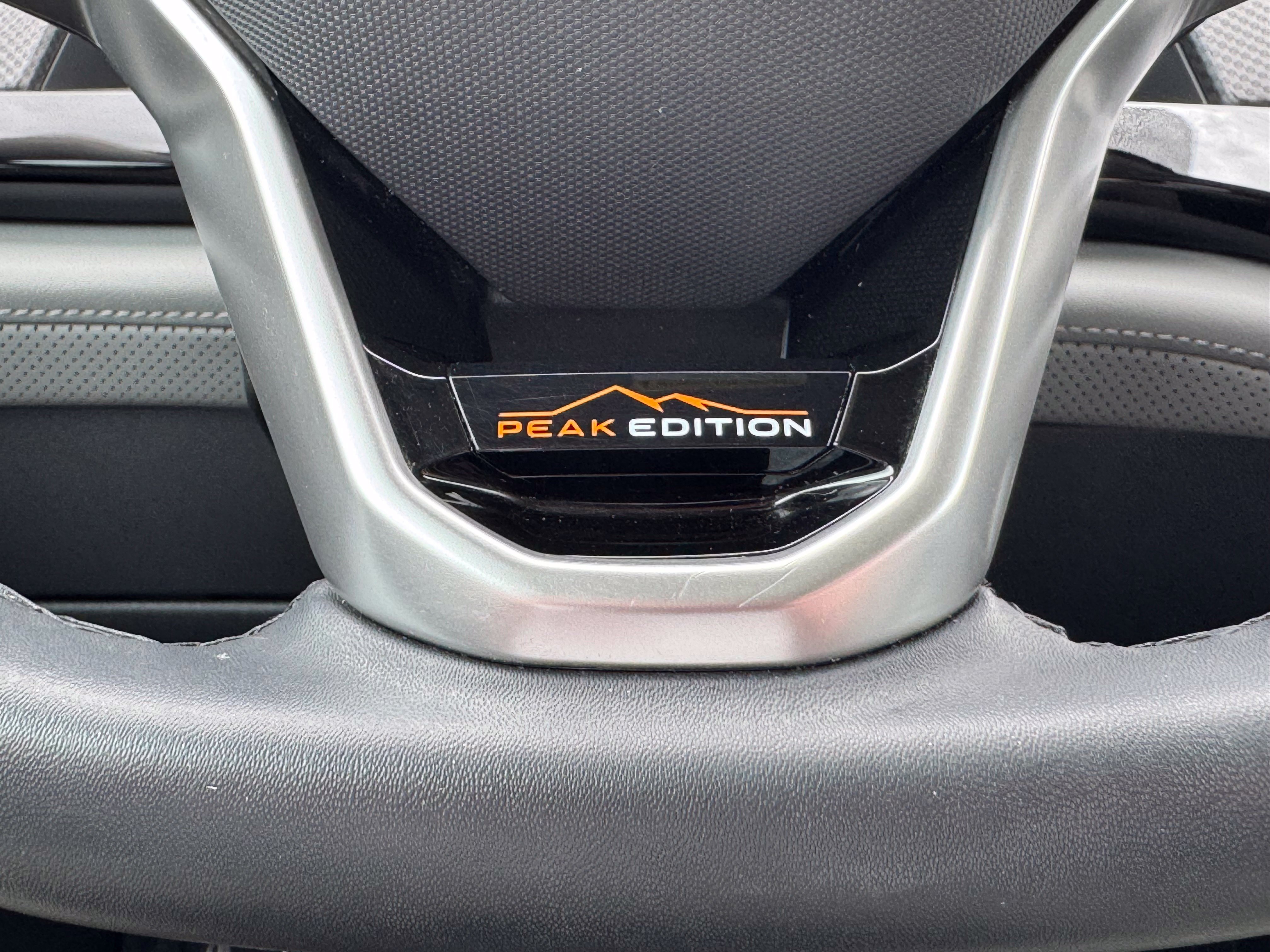 Used 2024 Volkswagen Atlas Peak Edition SEL AWD/4WD image 49