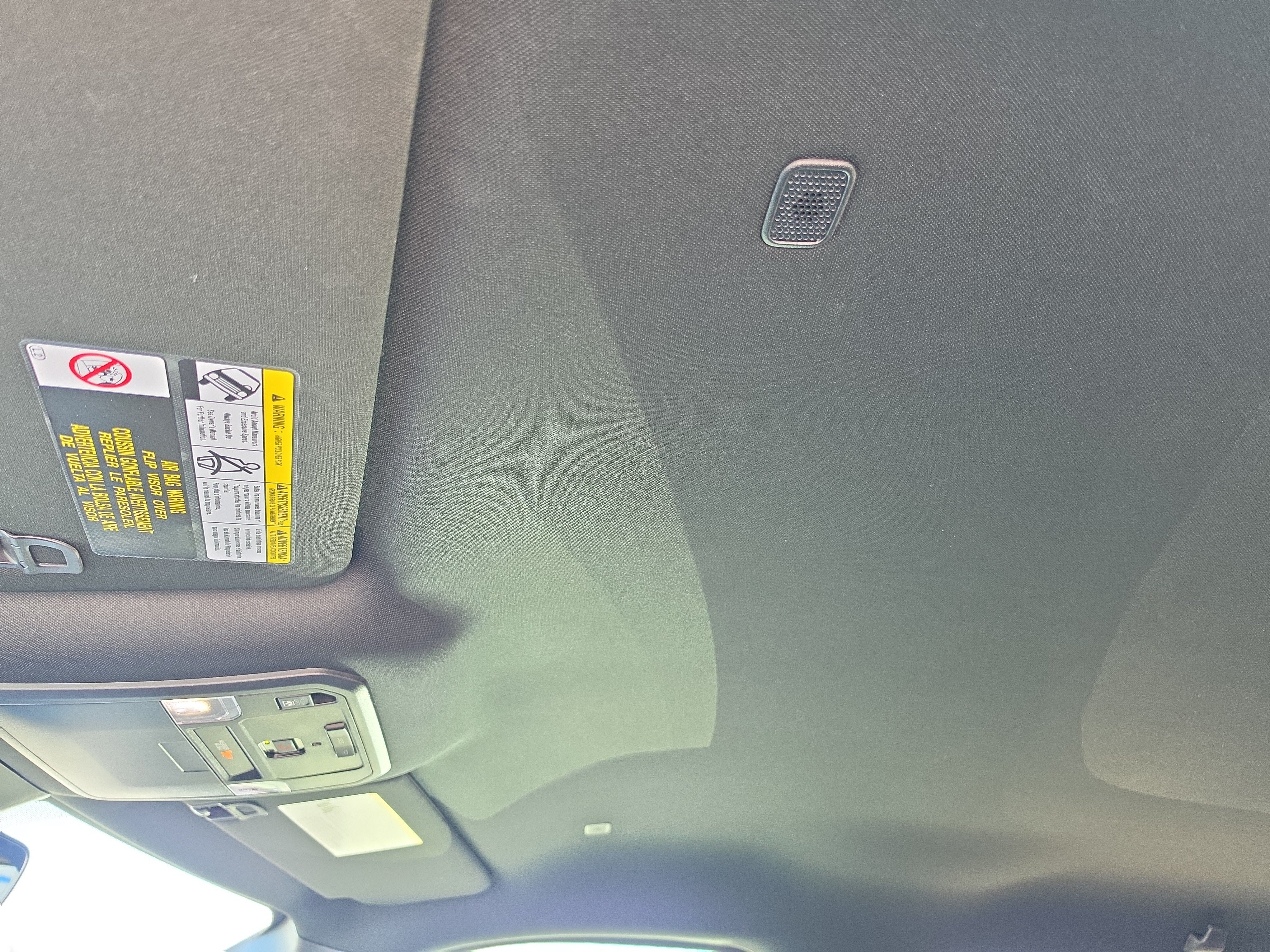 Used 2025 Toyota Tundra Limited AWD/4WD image 29