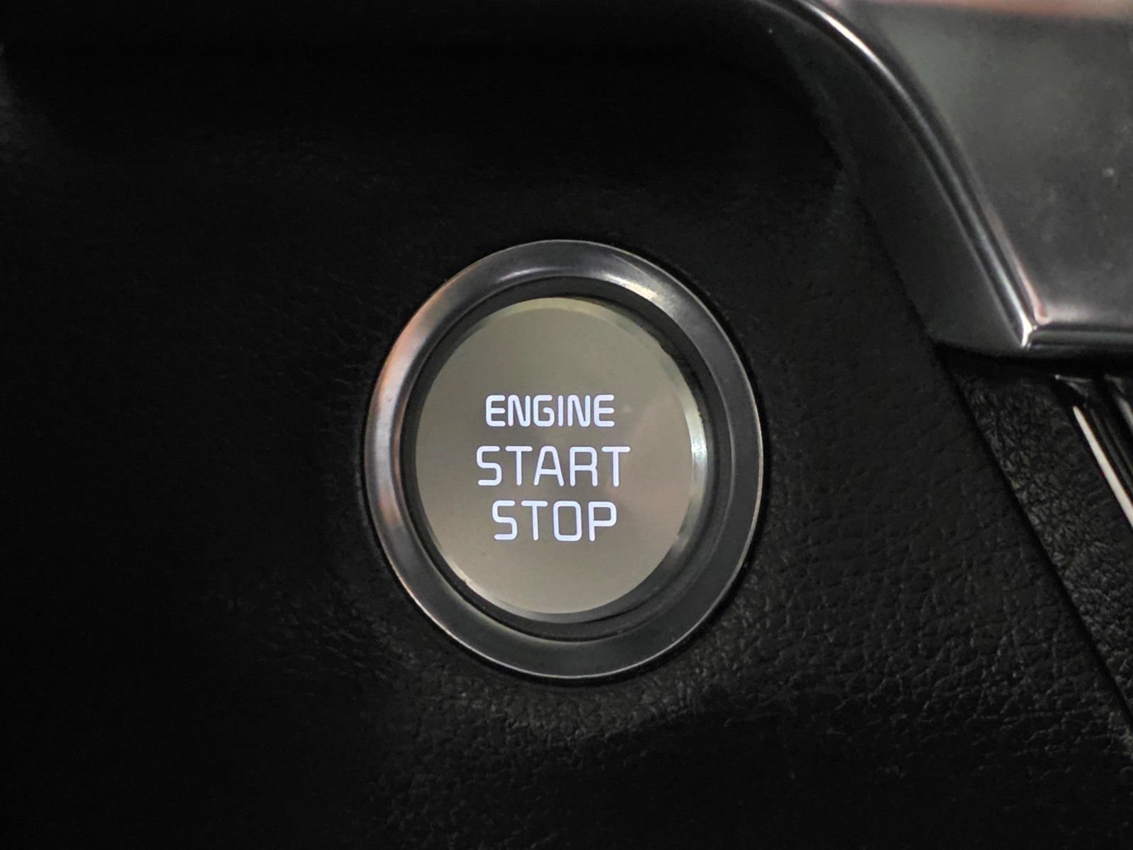 Used 2022 Kia Telluride LX AWD/4WD image 31