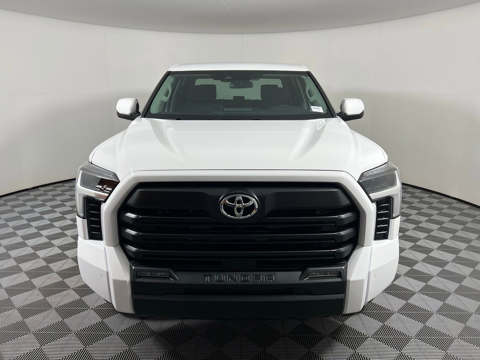 New 2026 Toyota Tundra SR5 image 2