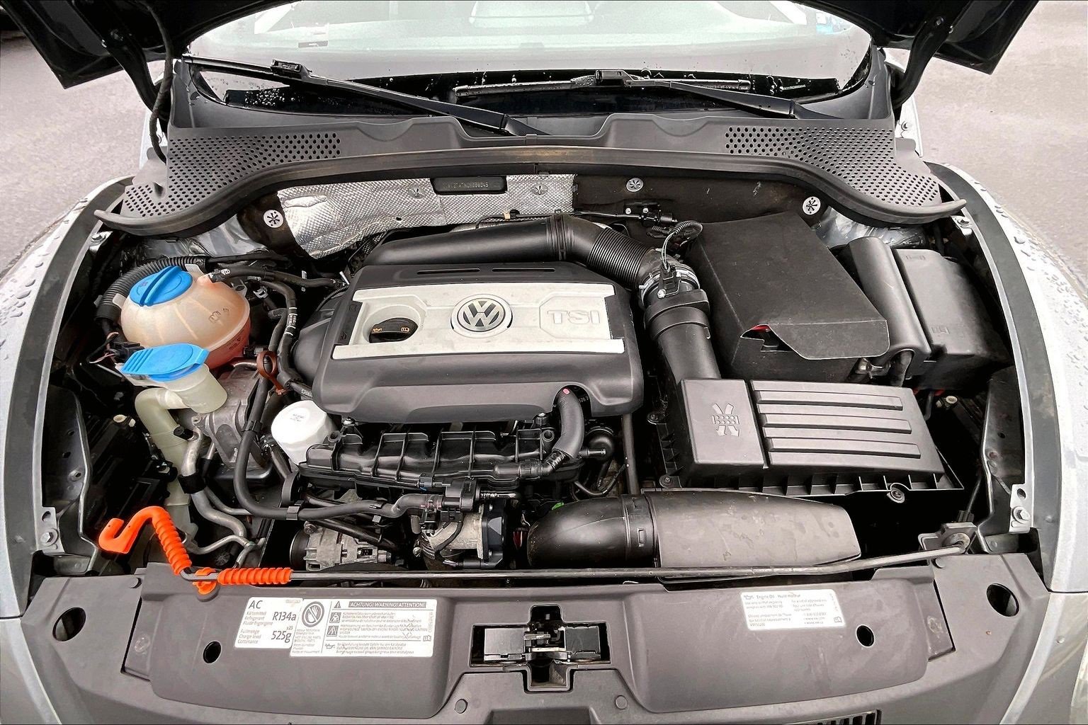 Used 2012 Volkswagen Beetle Turbo image 29