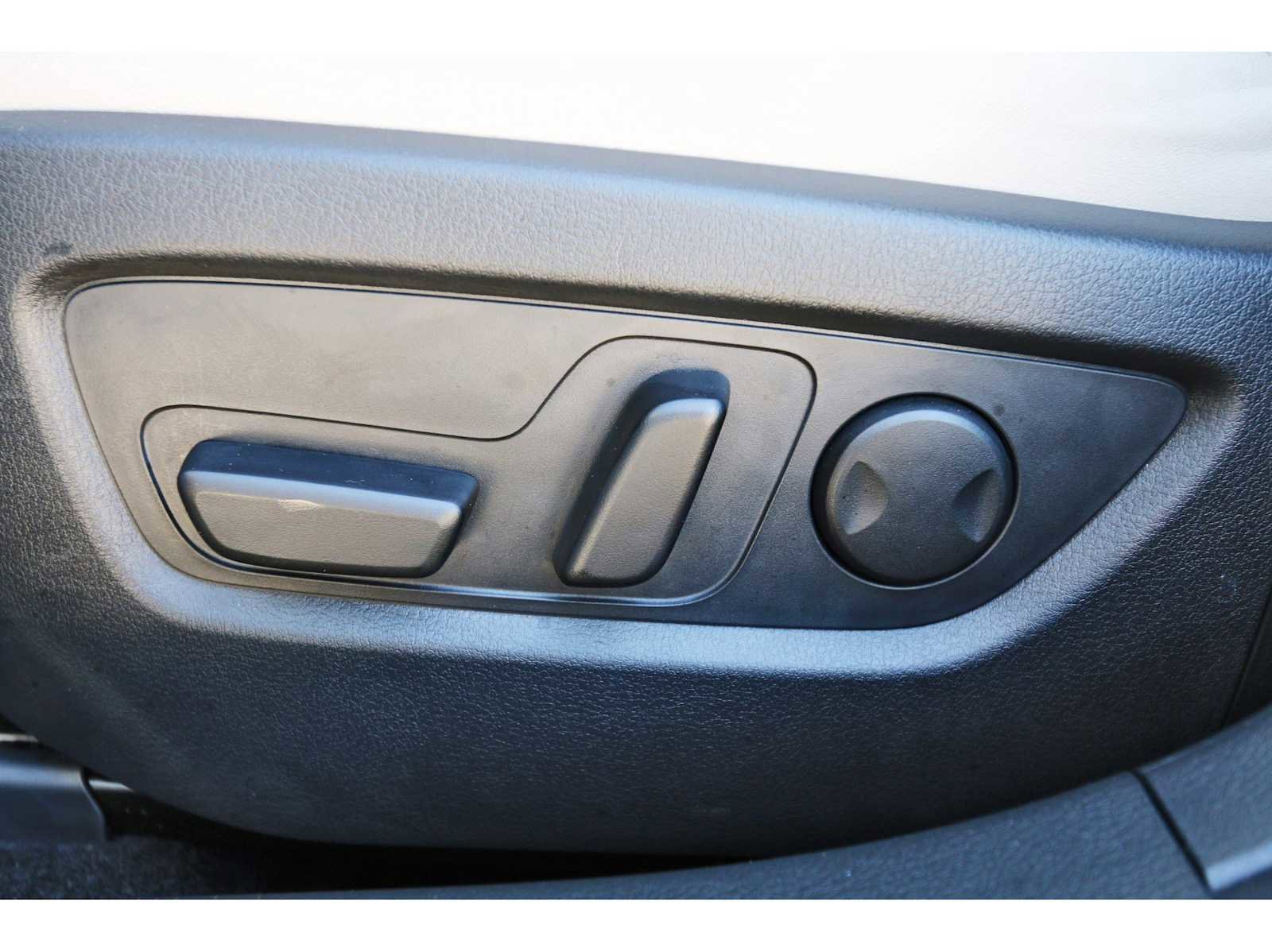 Certified 2025 MAZDA CX-30 AWD 2.5 S w/ Preferred Package image 27