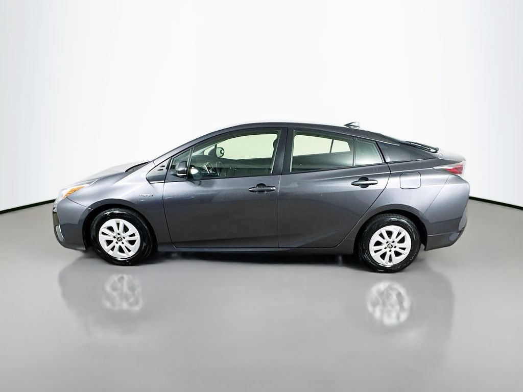 Used 2016 Toyota Prius Two FWD image 4