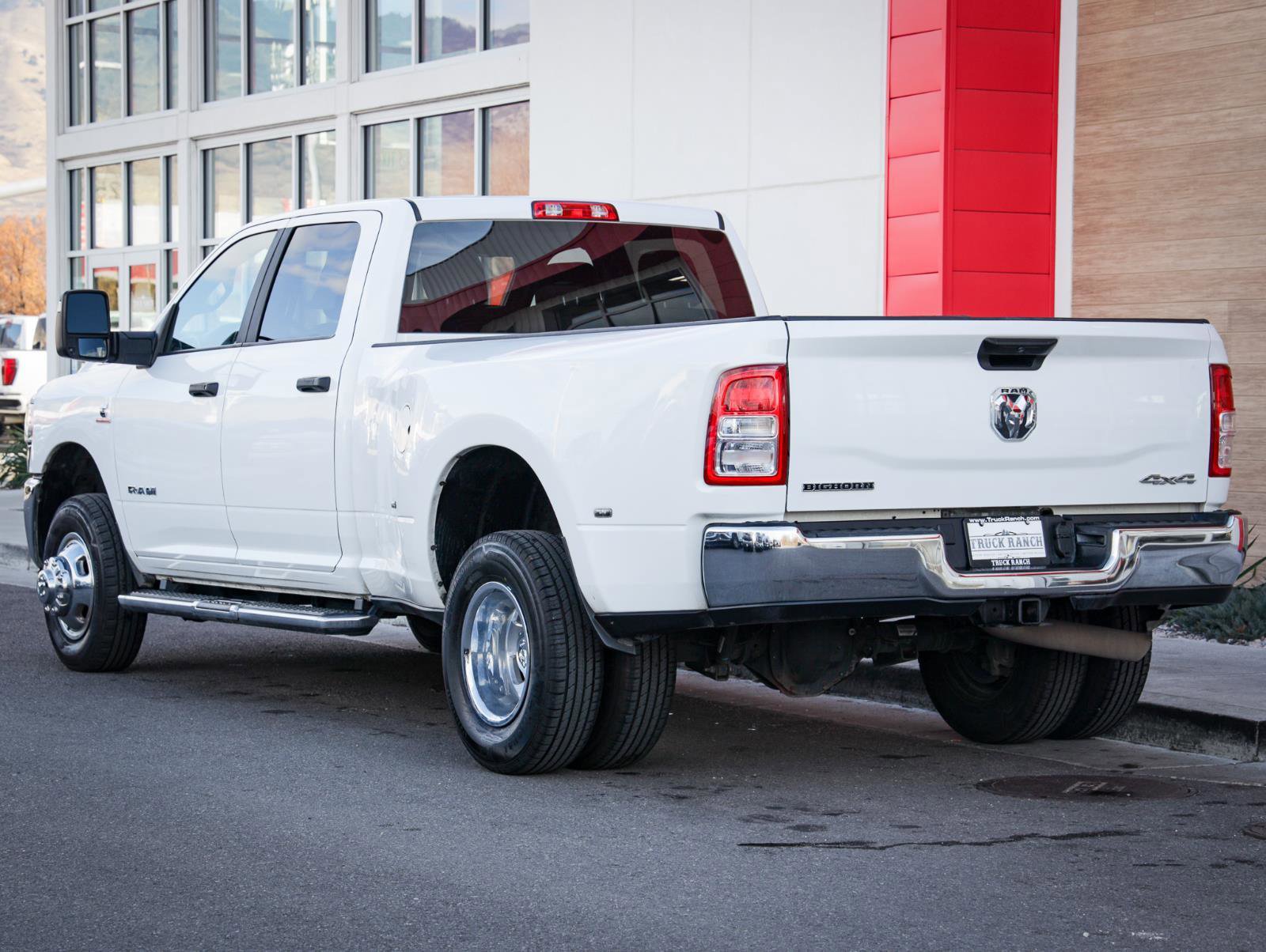 Used 2024 RAM 3500 Big Horn image 6