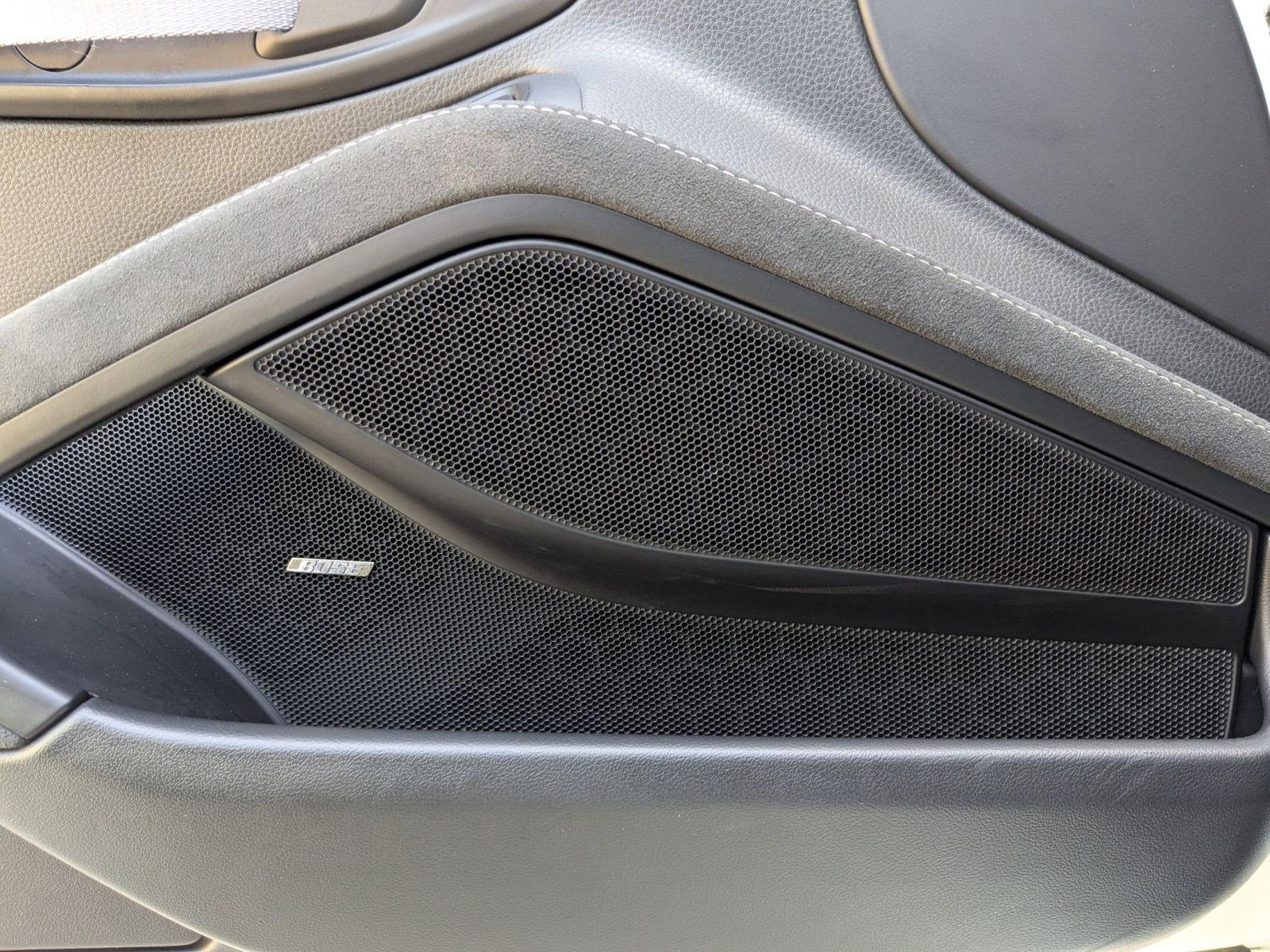 Used 2022 Porsche 718 Cayman GT4 RWD image 13