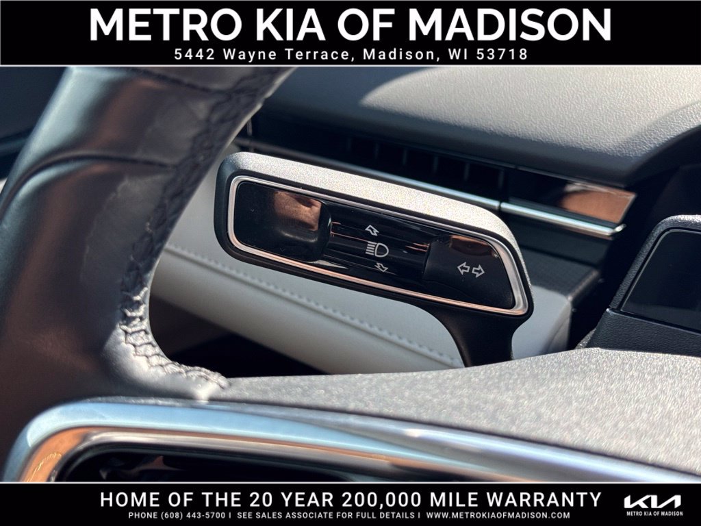 Used 2024 Lincoln Nautilus Premier w/ Equipment Group 102A AWD/4WD image 25