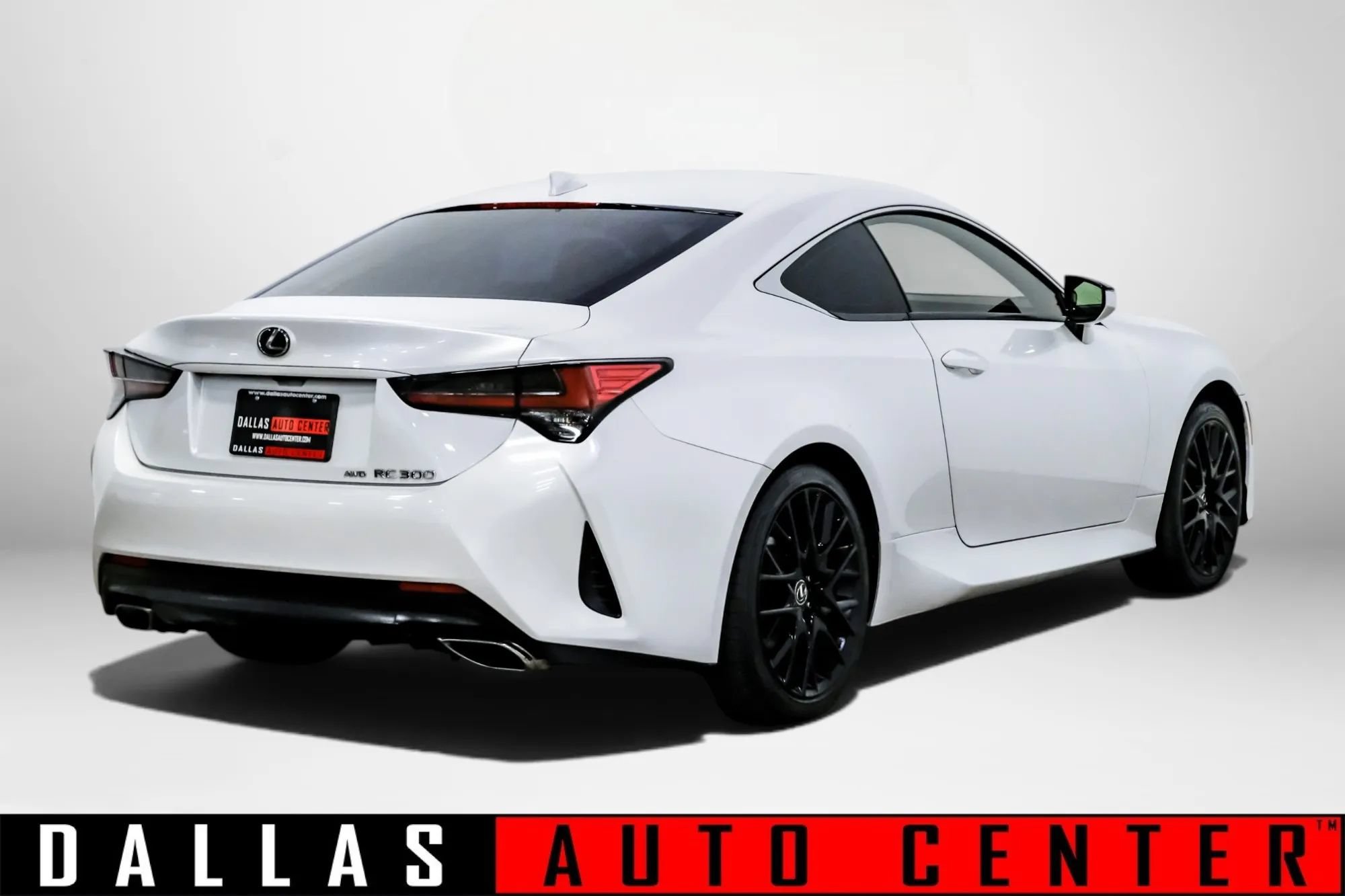 Used 2019 Lexus RC 300 AWD image 4