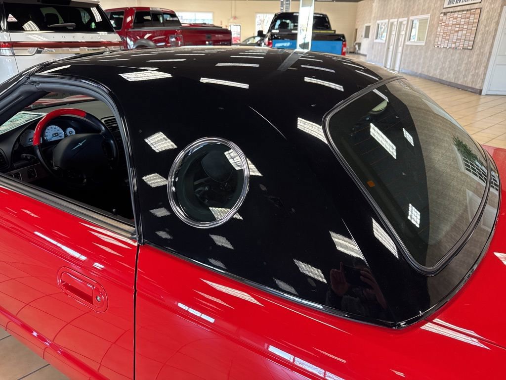 Used 2003 Ford Thunderbird image 43