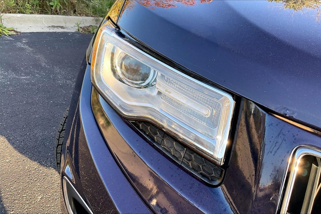 Used 2015 Jeep Grand Cherokee Limited w/ Luxury Group II AWD/4WD image 30