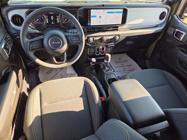 Used 2025 Jeep Wrangler Sport S image 9