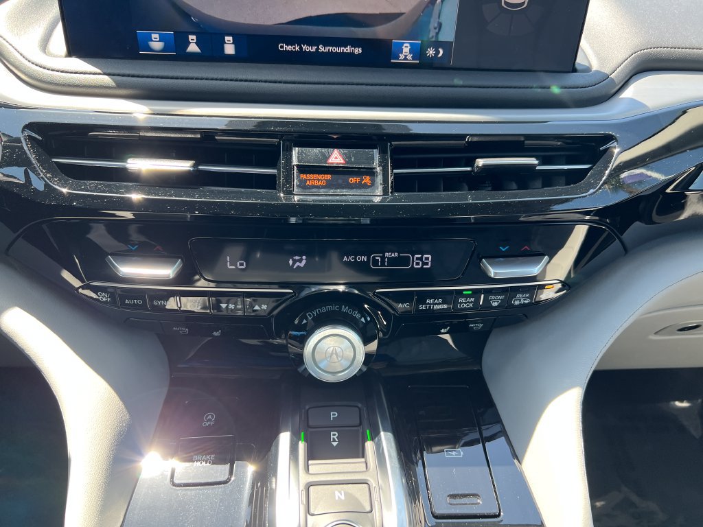 Used 2026 Acura MDX w/ Technology Package AWD/4WD image 25