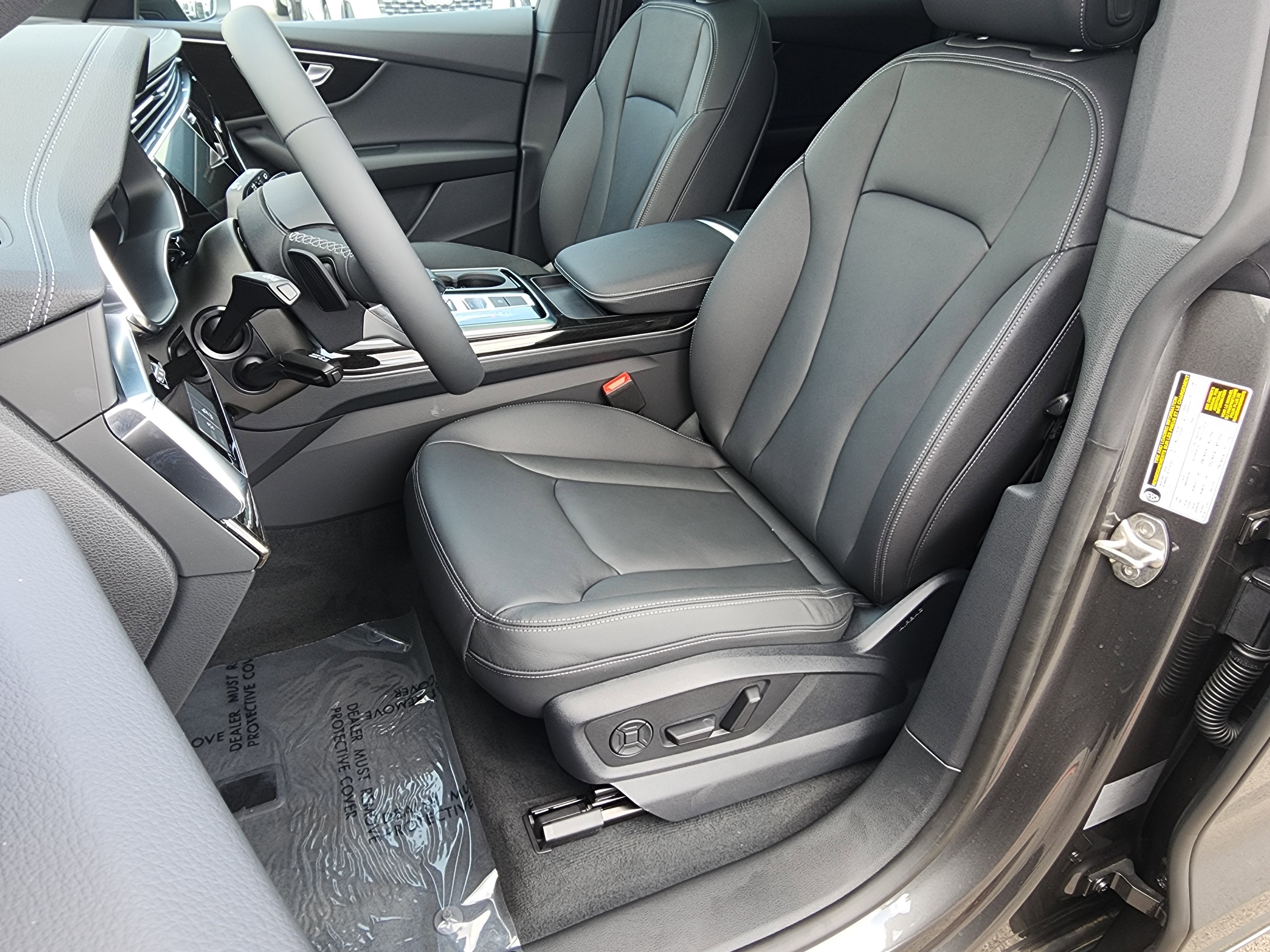 New 2025 Audi Q8 Premium image 21