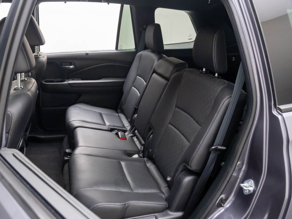 Used 2021 Honda Passport EX-L image 16