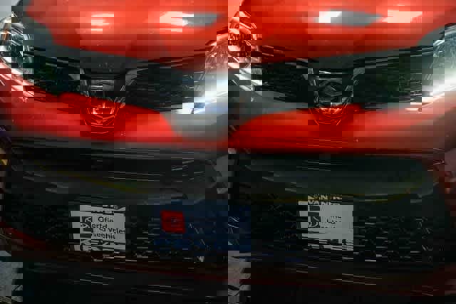 Used 2020 Toyota Sienna SE image 8