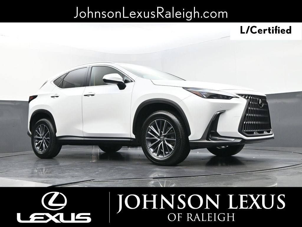 Used 2025 Lexus NX 250 FWD w/ Towing Package (2000 Lbs) image 17