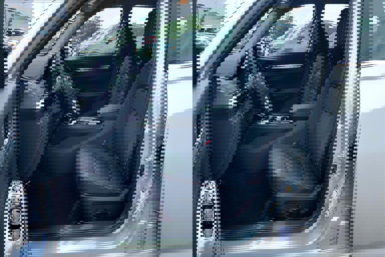 New 2025 Nissan Altima 2.5 SR image 10