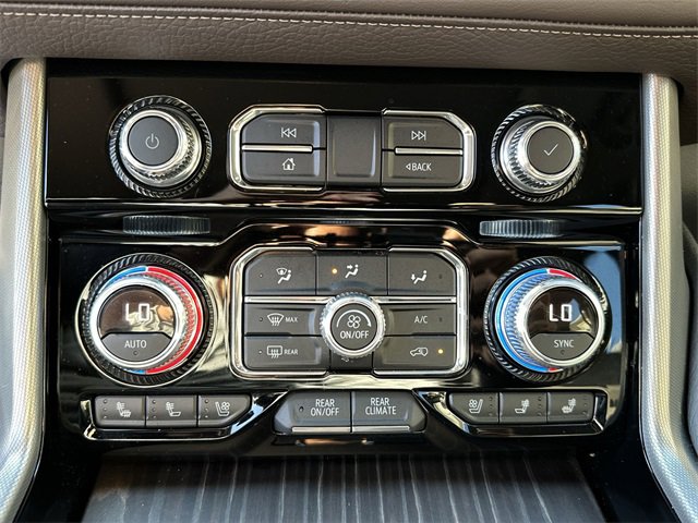 Used 2022 GMC Yukon Denali image 25