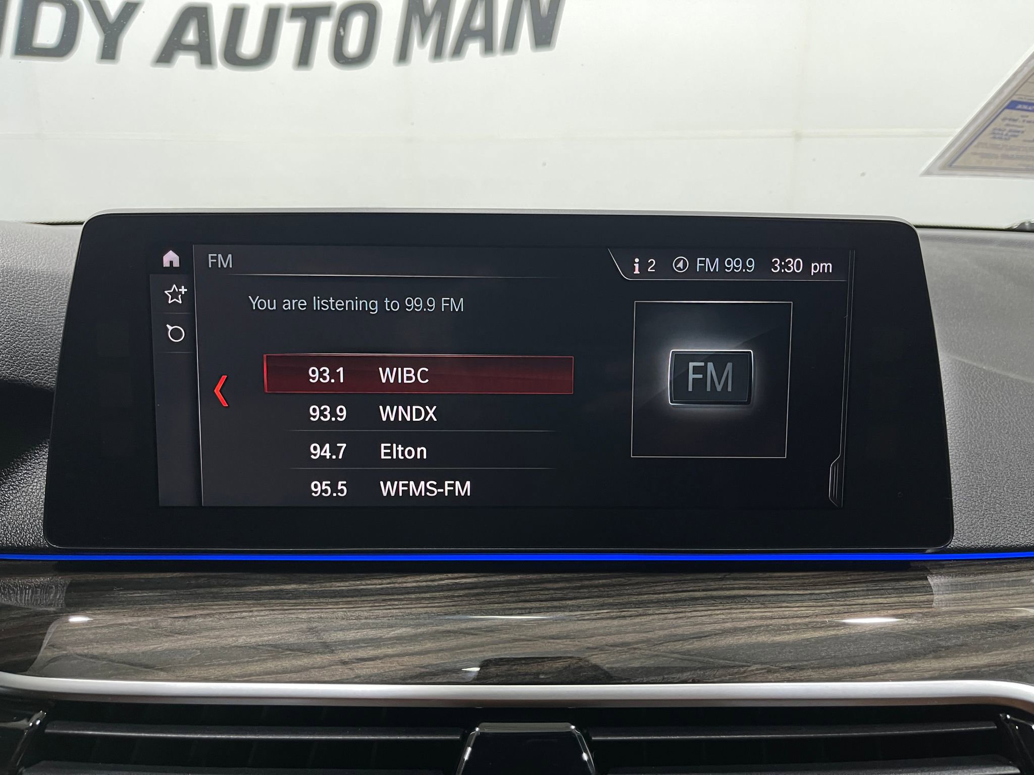 Used 2018 BMW 530e image 25